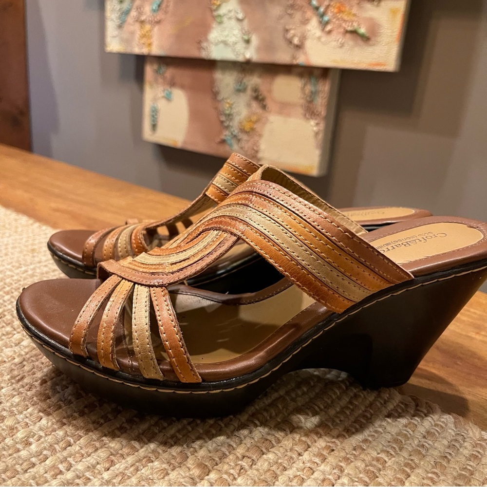 ❤️4 for $25 EUC CROFT & BARROW WEDGE